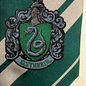 Harry Potter Slytherin Tie green and silver